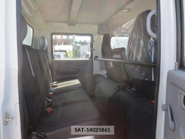 Mitsubishi CANTER 2023-07 7499805-13