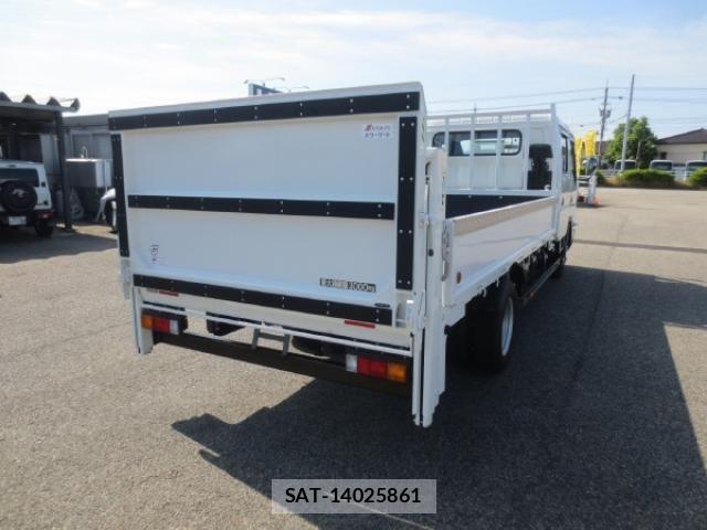 Mitsubishi CANTER 2023-07 7499805-3