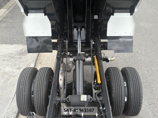 Mitsubishi CANTER 2025-06 7499806-13