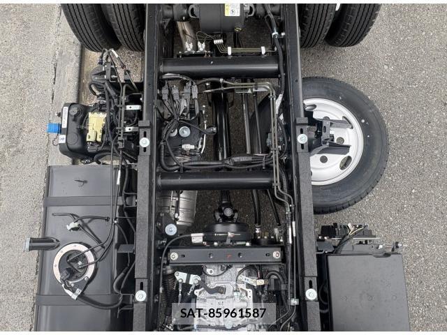 Mitsubishi CANTER 2025-06 7499806-14