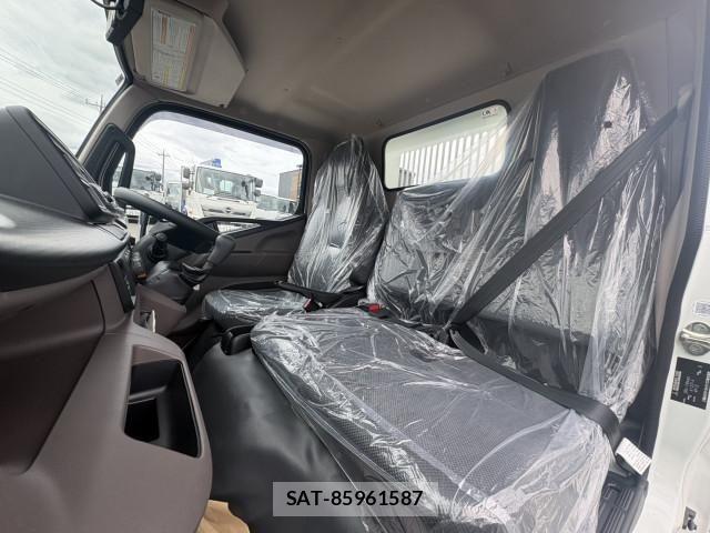Mitsubishi CANTER 2025-06 7499806-20