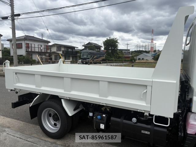 Mitsubishi CANTER 2025-06 7499806-5
