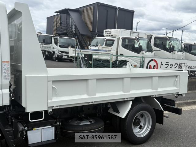 Mitsubishi CANTER 2025-06 7499806-6