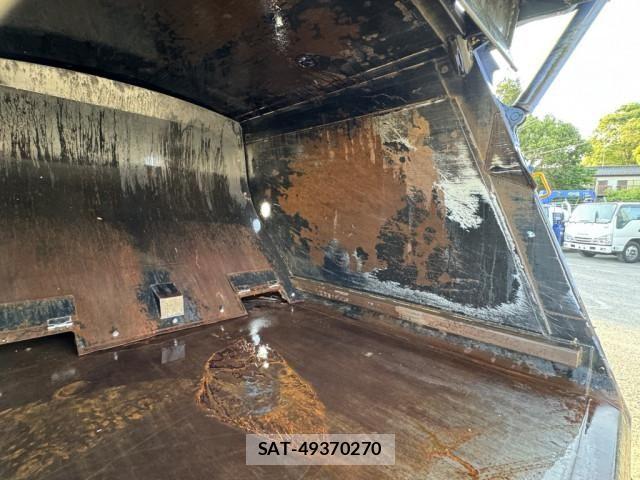 Mitsubishi CANTER 2020-12 7499804-11