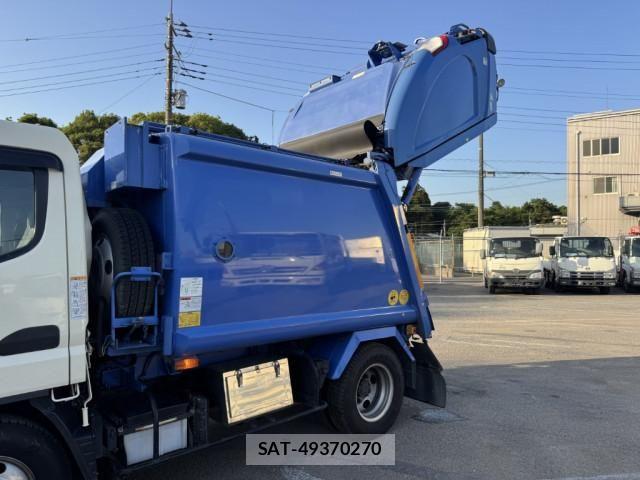 Mitsubishi CANTER 2020-12 7499804-4