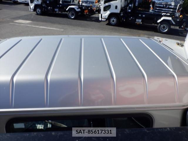 Mitsubishi CANTER 2023-06 7499800-16
