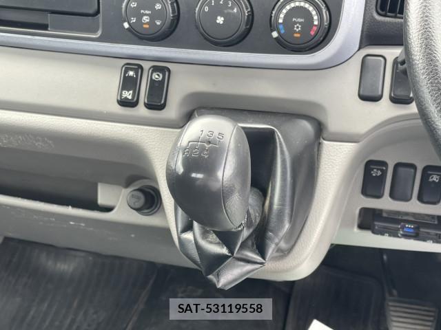 Mitsubishi CANTER 2021-12 7499828-23
