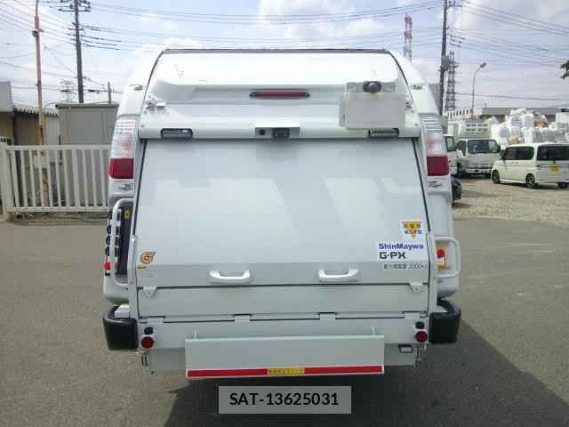Mitsubishi CANTER 2026-02 7561911-5