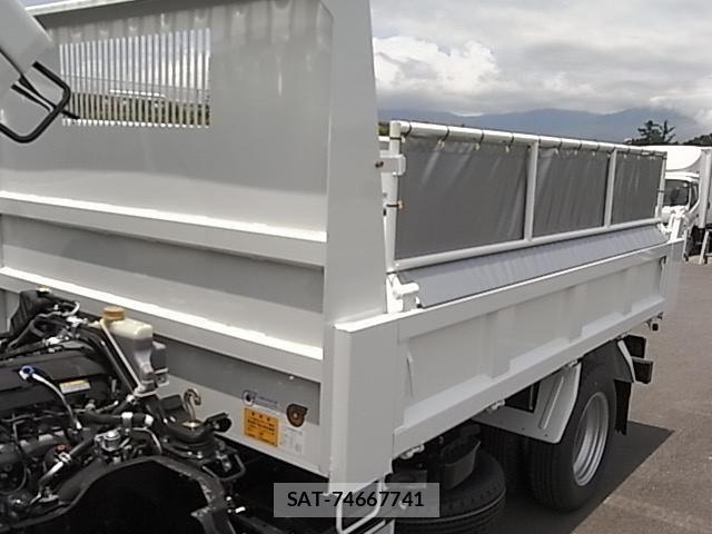Mitsubishi CANTER 2026-05 7561914-23
