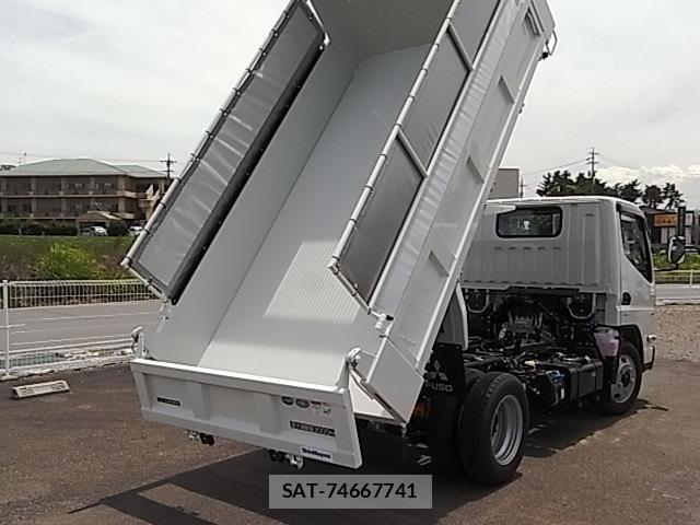 Mitsubishi CANTER 2026-05 7561914-5