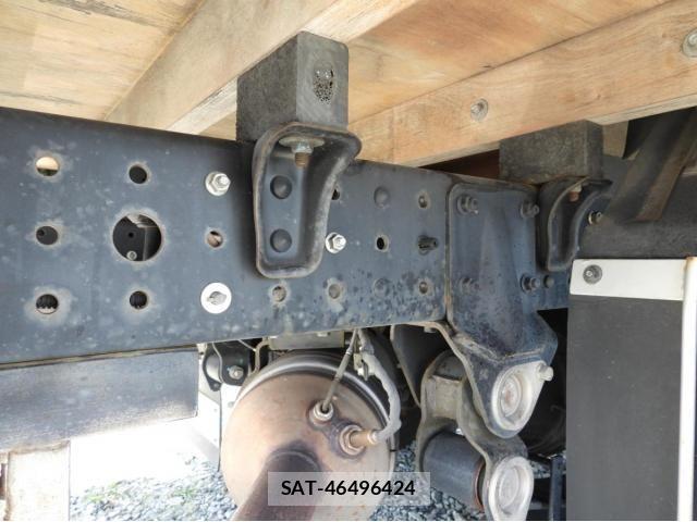 Mitsubishi CANTER 2016-04 7561913-11