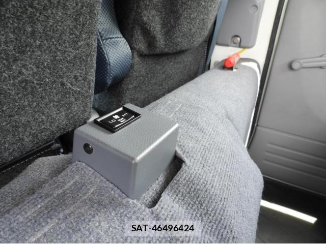 Mitsubishi CANTER 2016-04 7561913-21