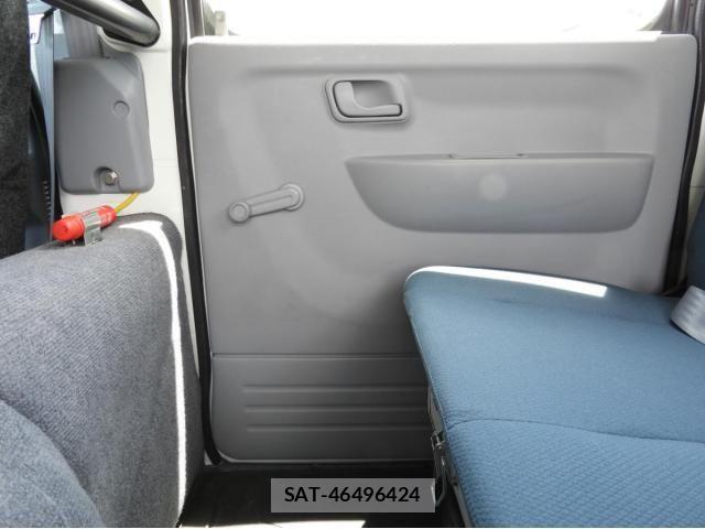 Mitsubishi CANTER 2016-04 7561913-22