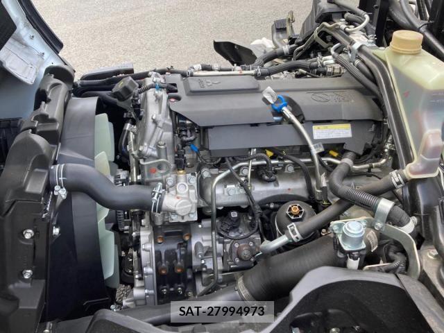 Mitsubishi CANTER 2025-04 7561912-15