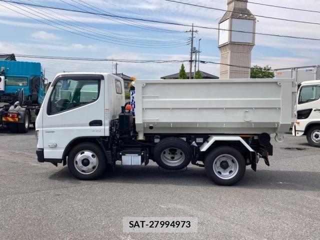 Mitsubishi CANTER 2025-04 7561912-4