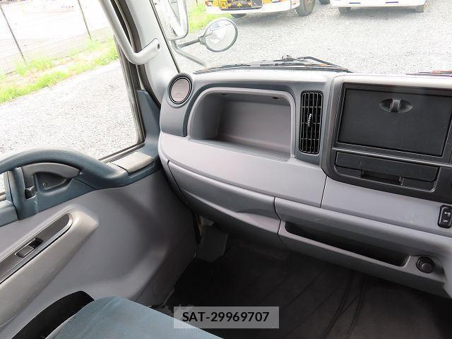 Mitsubishi CANTER 2014-06 7561916-16