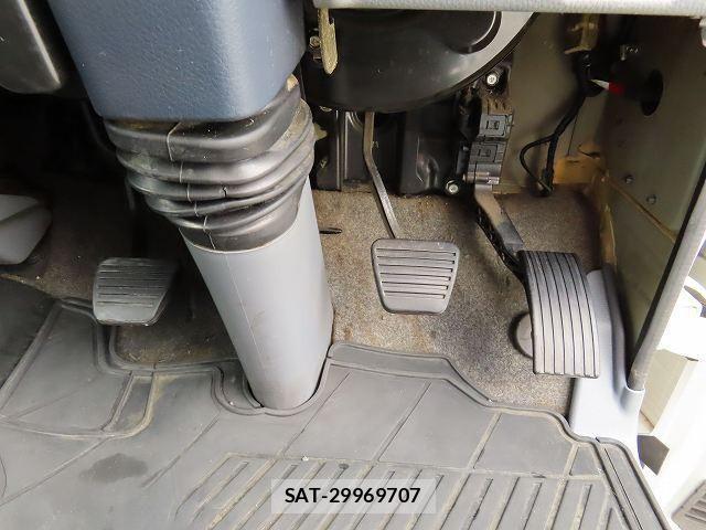 Mitsubishi CANTER 2014-06 7561916-22