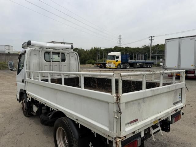 Mitsubishi CANTER 2017-03 7606807-13
