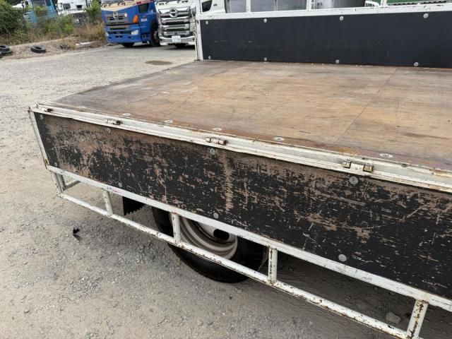 Mitsubishi CANTER 2017-03 7606807-21