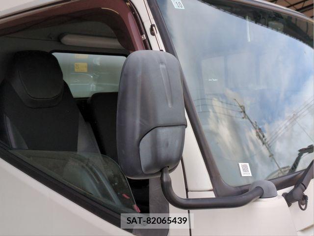 Mitsubishi CANTER 2016-10 7615390-21