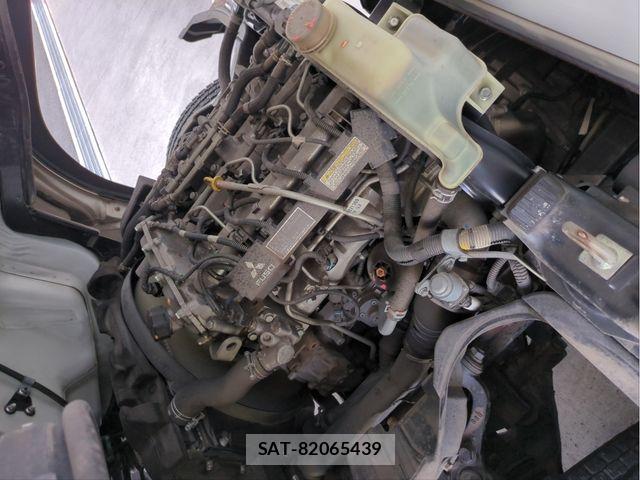 Mitsubishi CANTER 2016-10 7615390-23