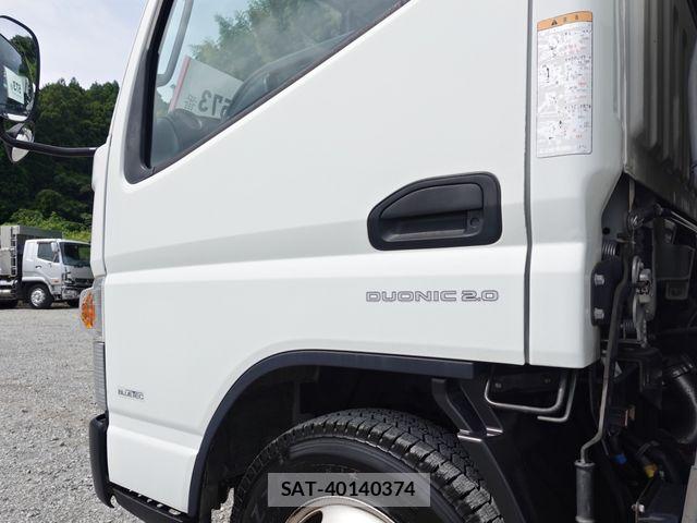 Mitsubishi CANTER 2019-03 7615383-12