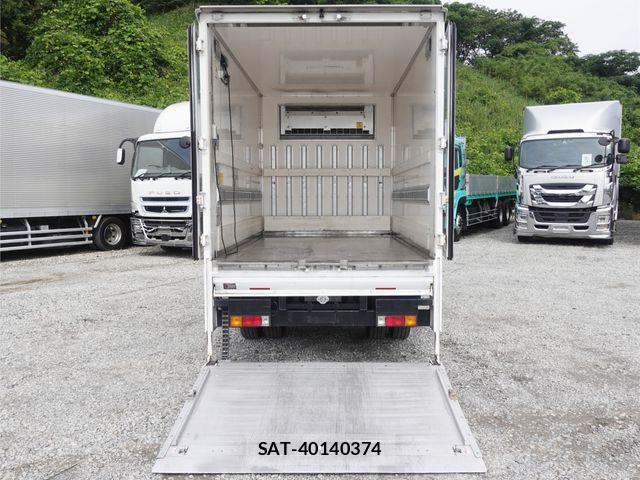 Mitsubishi CANTER 2019-03 7615383-14