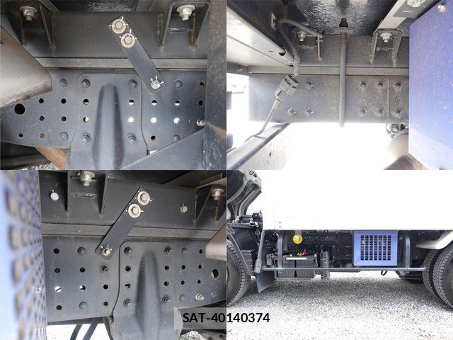 Mitsubishi CANTER 2019-03 7615383-18