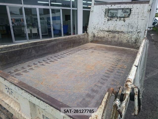 Mitsubishi CANTER 2019-06 7615387-13
