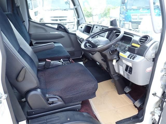 Mitsubishi CANTER 2020-07 7606795-12