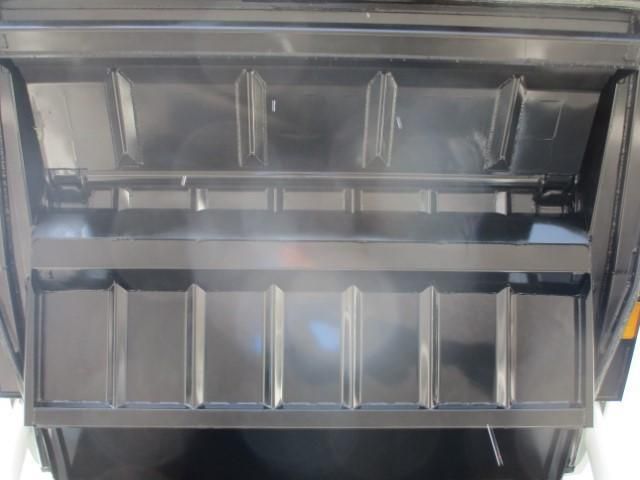 Mitsubishi CANTER 2026-03 7606785-14