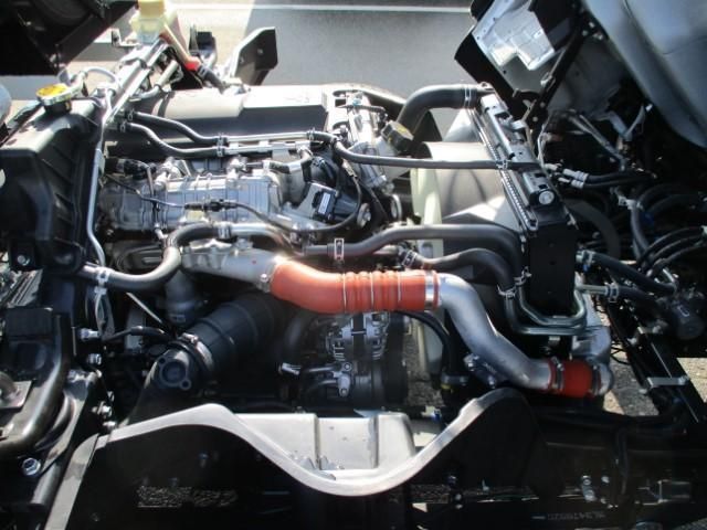 Mitsubishi CANTER 2026-03 7606785-19