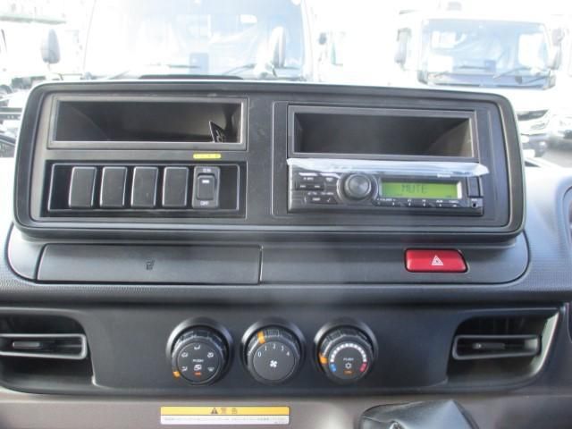 Mitsubishi CANTER 2026-03 7606785-26