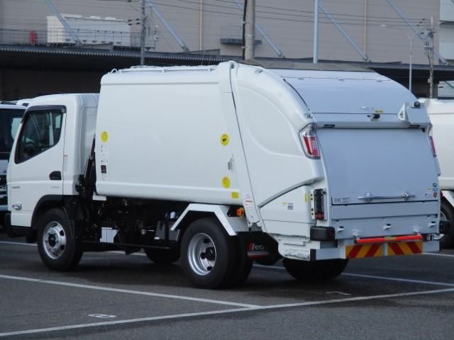 Mitsubishi CANTER 2026-03 7606785-3