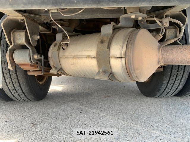 Mitsubishi CANTER 2017-04 7615388-18