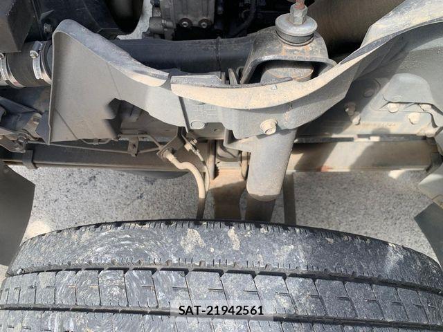 Mitsubishi CANTER 2017-04 7615388-24