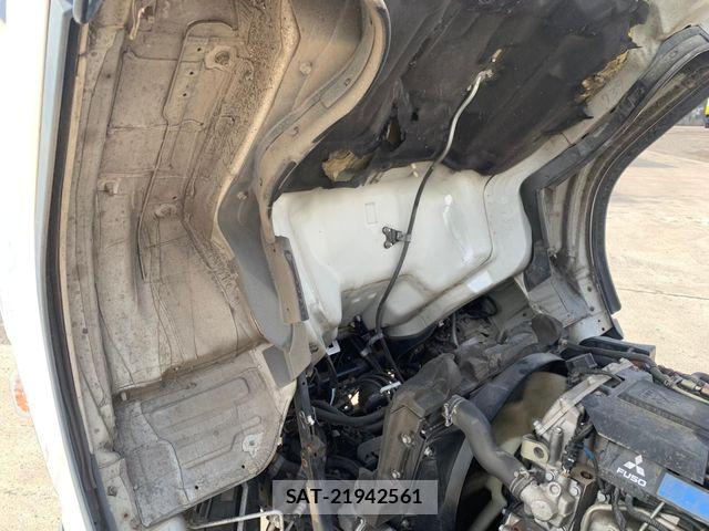 Mitsubishi CANTER 2017-04 7615388-27