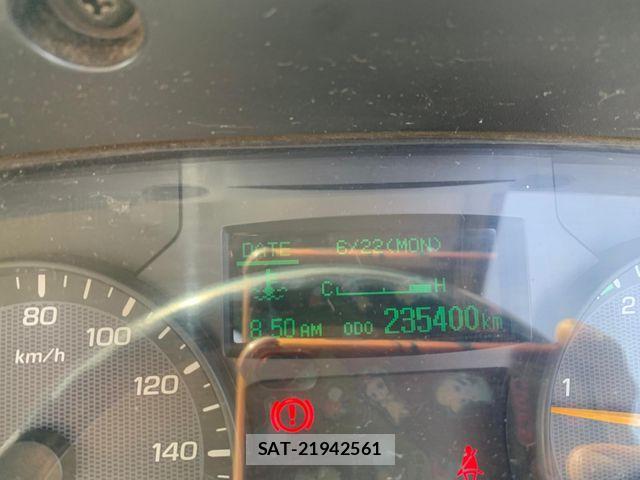 Mitsubishi CANTER 2017-04 7615388-8