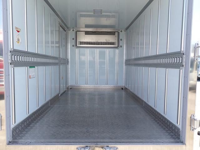 Mitsubishi CANTER 2024-12 7606797-7