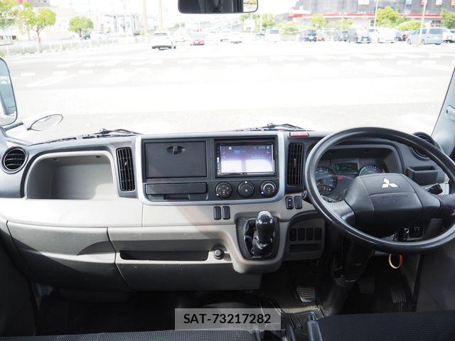 Mitsubishi CANTER 2016-08 7615386-13