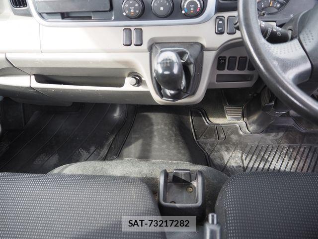 Mitsubishi CANTER 2016-08 7615386-17