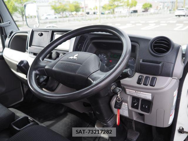 Mitsubishi CANTER 2016-08 7615386-1