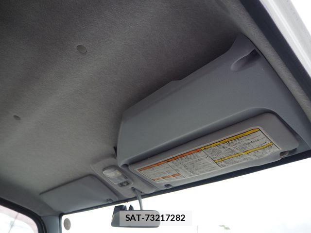 Mitsubishi CANTER 2016-08 7615386-21