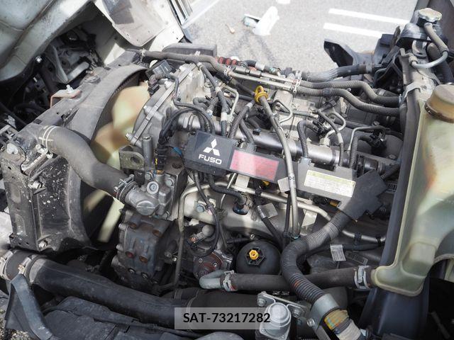 Mitsubishi CANTER 2016-08 7615386-22