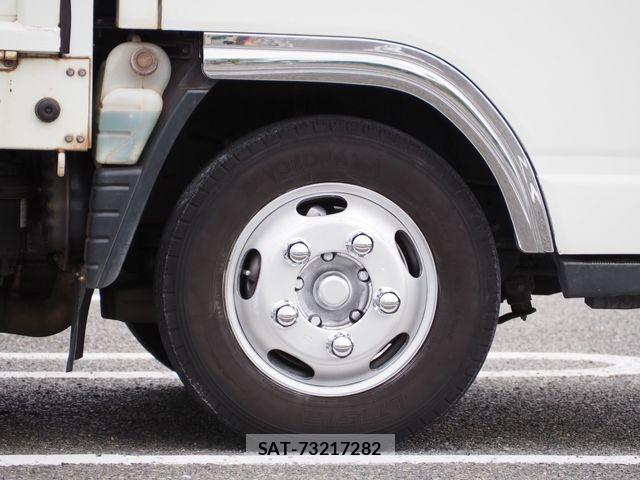 Mitsubishi CANTER 2016-08 7615386-7