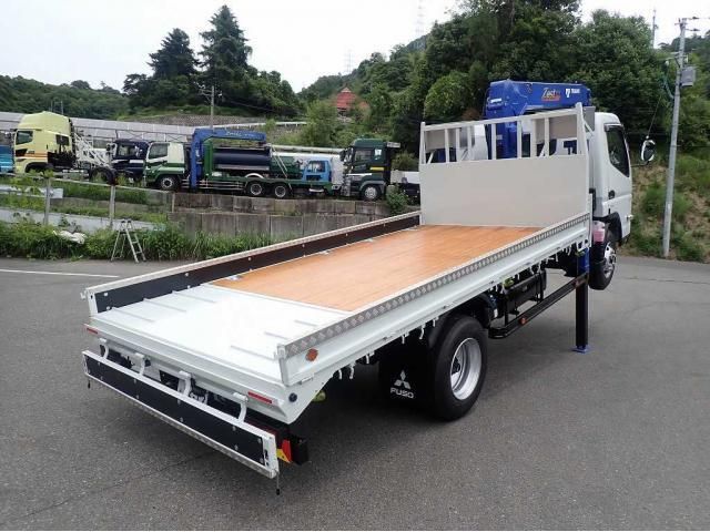 Mitsubishi CANTER 2026-03 7606787-2