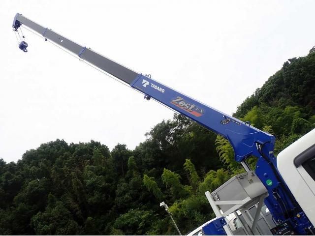 Mitsubishi CANTER 2026-03 7606787-6