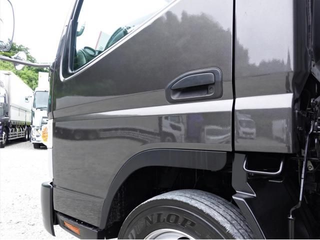 Mitsubishi CANTER 2019-04 7606798-11