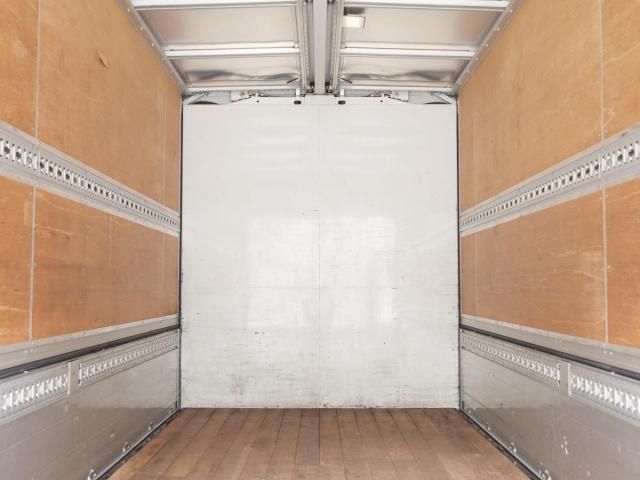 Mitsubishi CANTER 2019-04 7606798-15