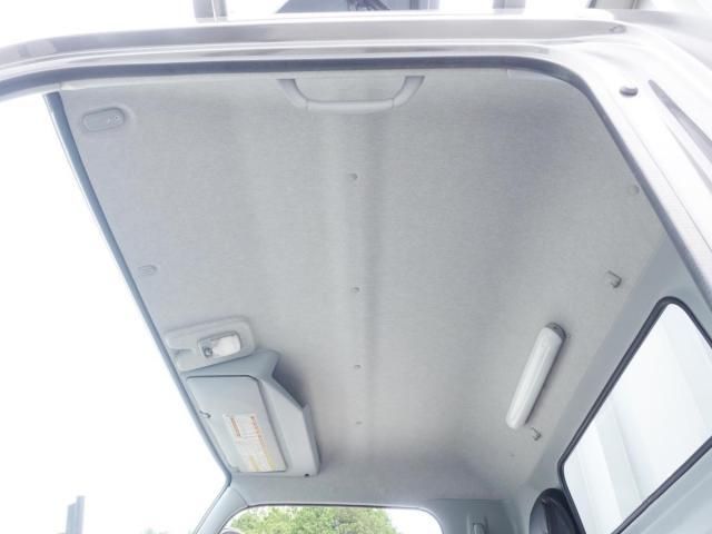 Mitsubishi CANTER 2019-04 7606798-23